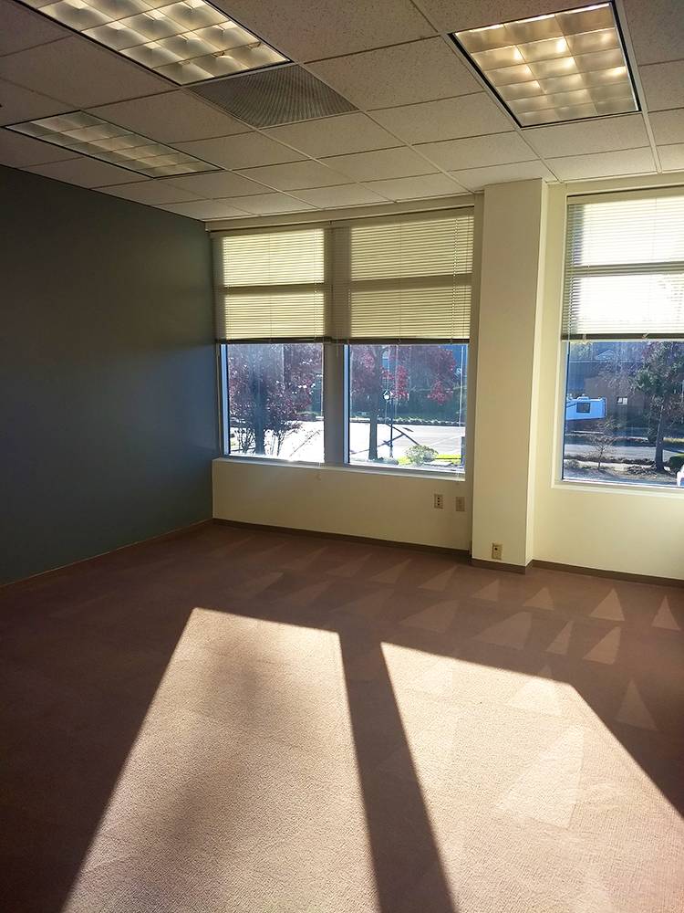 Tualatin Commercial Real Estate 8215 SW TualatinSherwood Rd